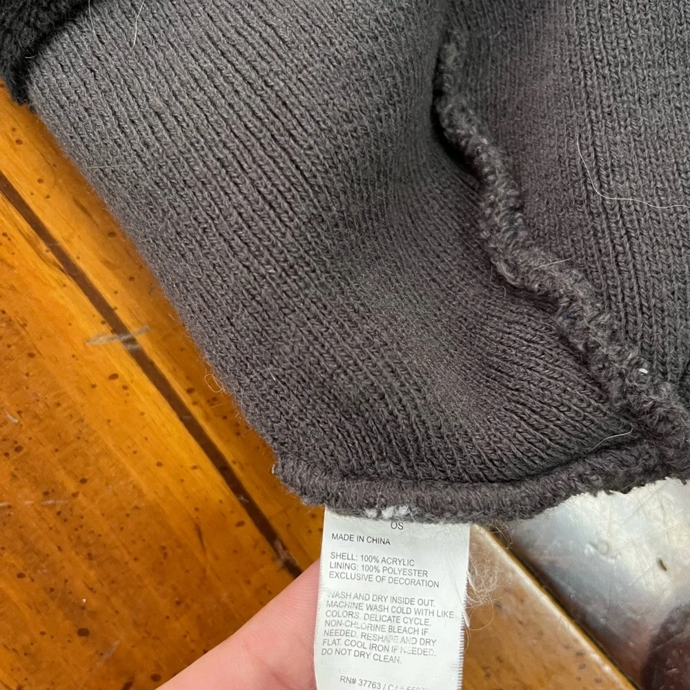Gray Knit Golf ⛳️ Beanie
